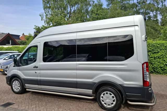 Ford Transit (2022) thumbnail 4