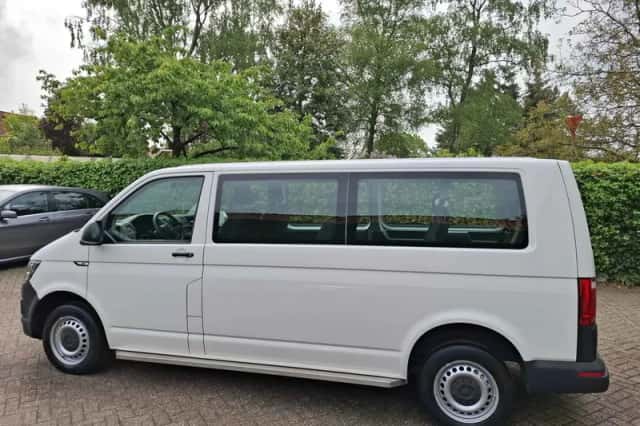 Volkswagen Transporter (2018) thumbnail 5
