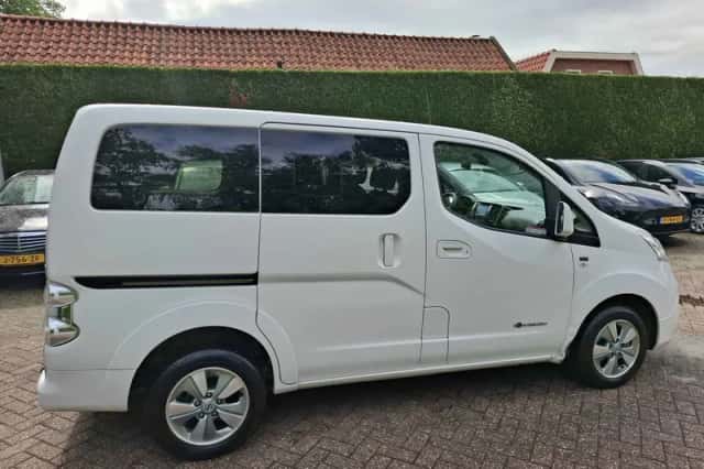 Nissan e-NV200 Evalia (2018) thumbnail 6