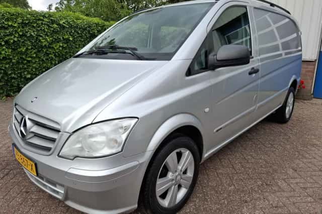 Mercedes-Benz Vito (2013) thumbnail 1