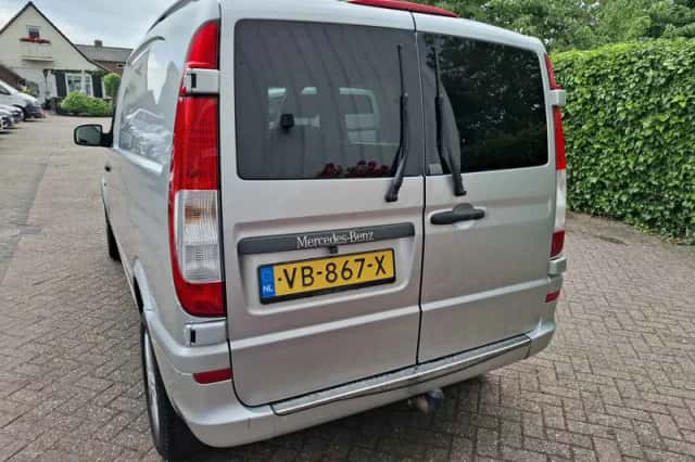 Mercedes-Benz Vito (2013) thumbnail 5