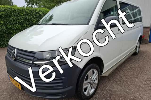 Volkswagen Transporter (2018) thumbnail 1