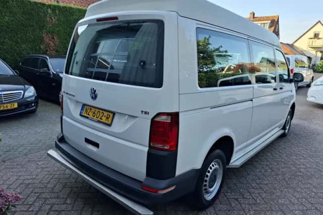 Volkswagen Transporter (2017) thumbnail 6