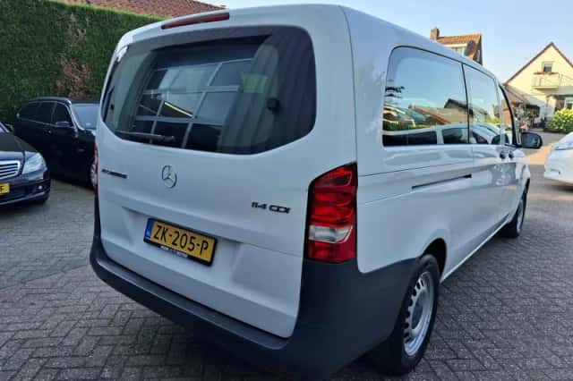 Mercedes-Benz Vito (2019) thumbnail 6