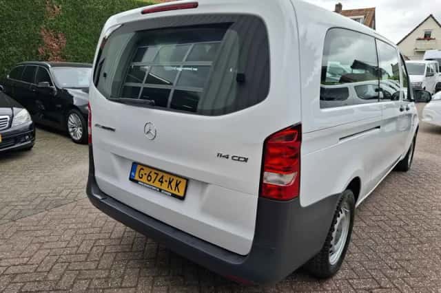 Mercedes-Benz Vito (2019) thumbnail 6