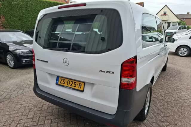 Mercedes-Benz Vito (2019) thumbnail 6