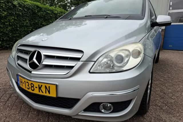 Mercedes-Benz B-Klasse (2009) thumbnail 4