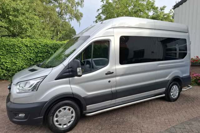 Ford Transit (2022) thumbnail 2