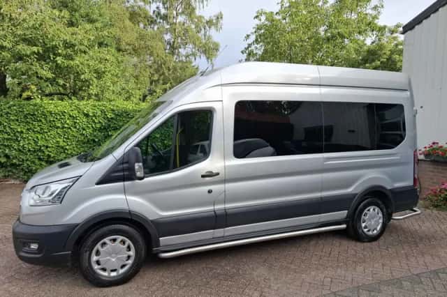 Ford Transit (2022) thumbnail 3