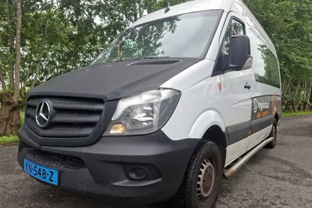 Mercedes-Benz Sprinter (2017) thumbnail 2