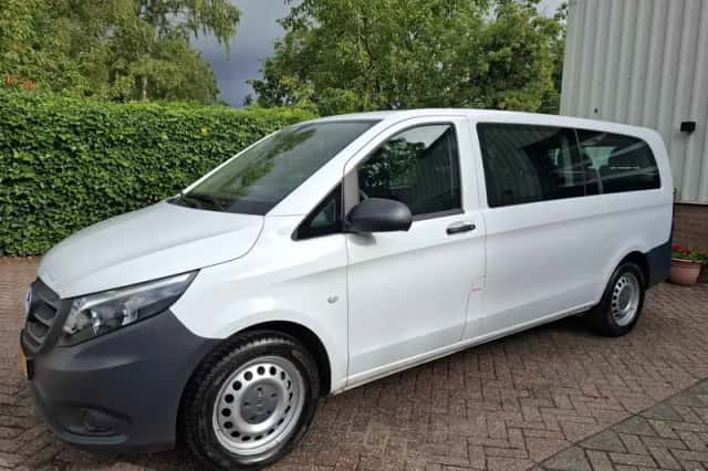 Mercedes-Benz Vito (2019) thumbnail 3