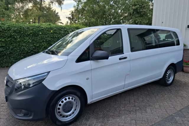 Mercedes-Benz Vito (2019) thumbnail 3