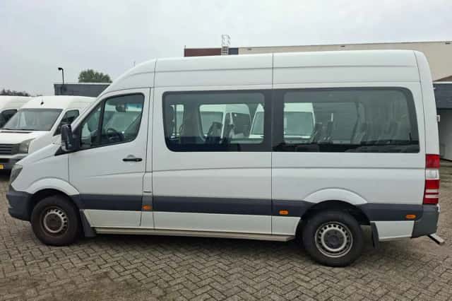 Mercedes-Benz Sprinter (2015) thumbnail 4