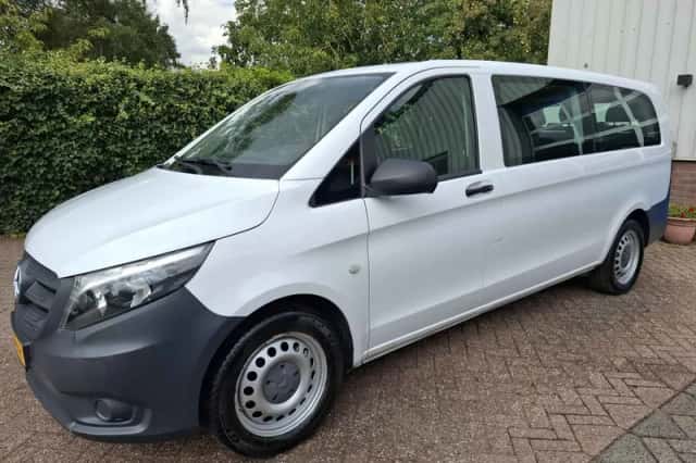 Mercedes-Benz Vito (2019) thumbnail 3