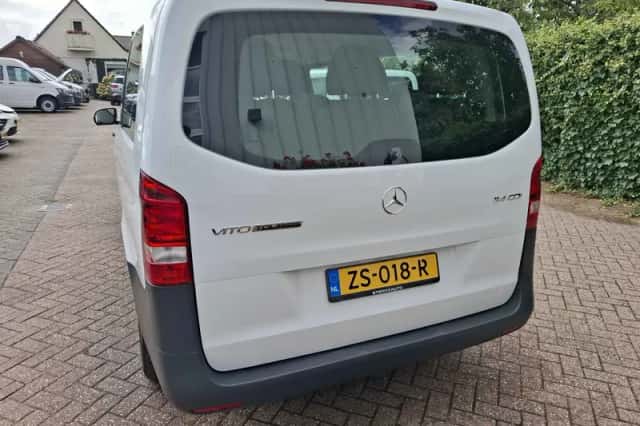 Mercedes-Benz Vito (2019) thumbnail 5