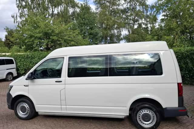 Volkswagen Transporter (2017) thumbnail 4