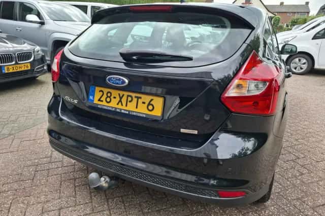 Ford Focus (2012) thumbnail 6