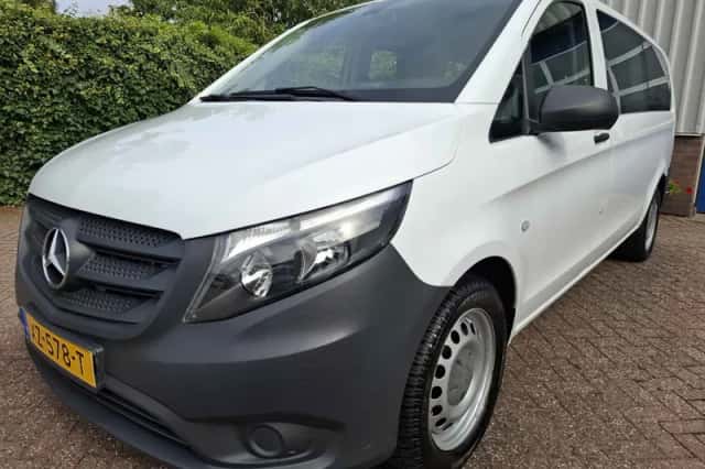 Mercedes-Benz Vito (2019) thumbnail 1