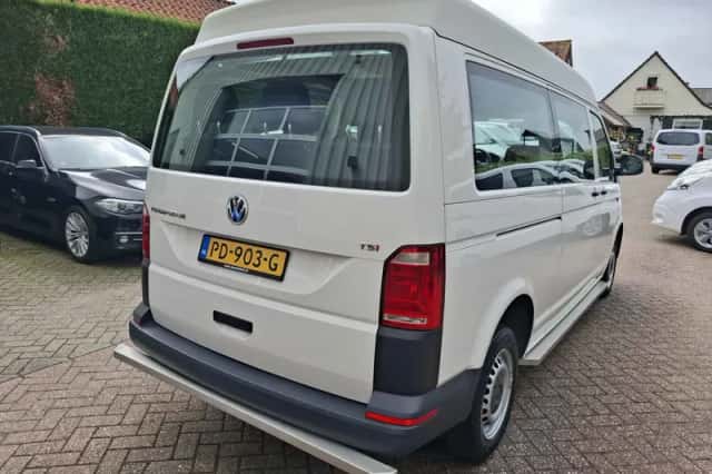 Volkswagen Transporter (2017) thumbnail 6