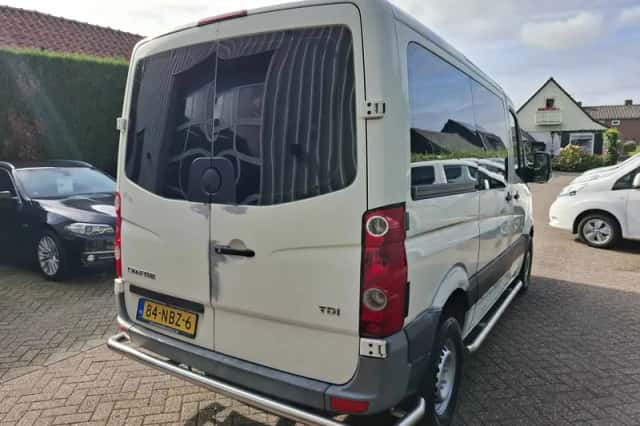 Volkswagen Crafter (2010) thumbnail 6