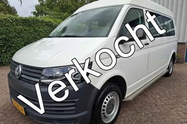 Volkswagen Transporter (2017) thumbnail 1