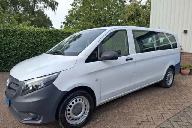 Mercedes-Benz Vito (2019) thumbnail 3