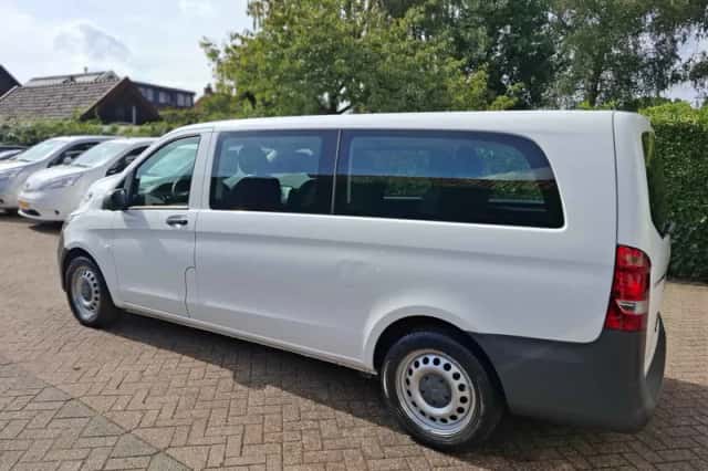 Mercedes-Benz Vito (2019) thumbnail 4