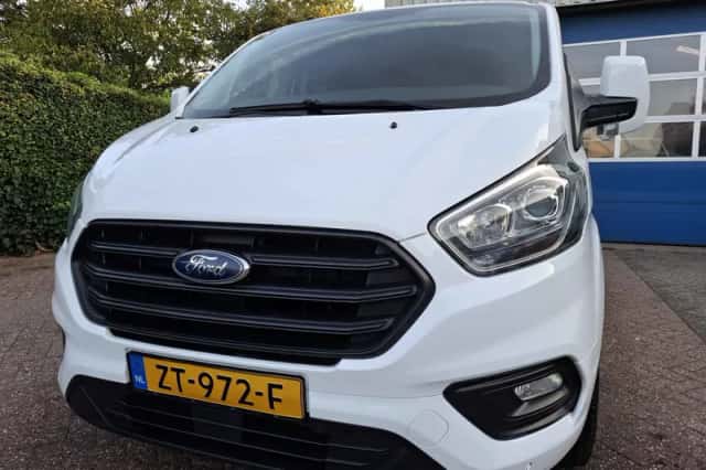 Ford Transit Custom (2019) thumbnail 2