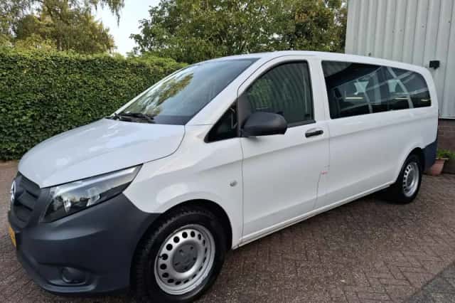 Mercedes-Benz Vito (2019) thumbnail 3