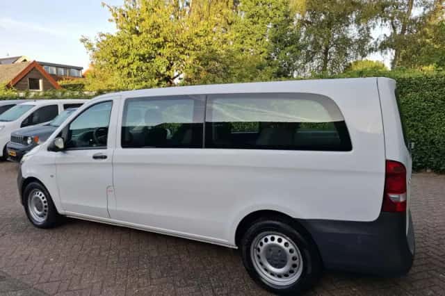 Mercedes-Benz Vito (2019) thumbnail 4
