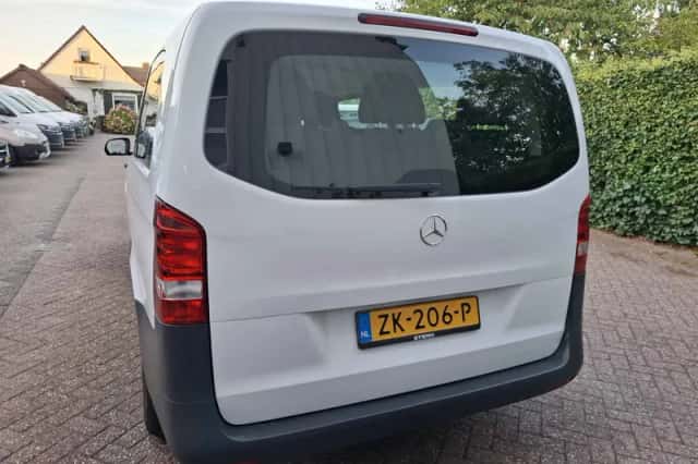 Mercedes-Benz Vito (2019) thumbnail 5