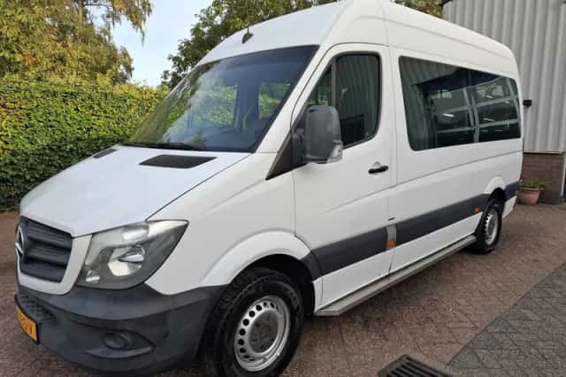 Mercedes-Benz Sprinter (2016) thumbnail 1