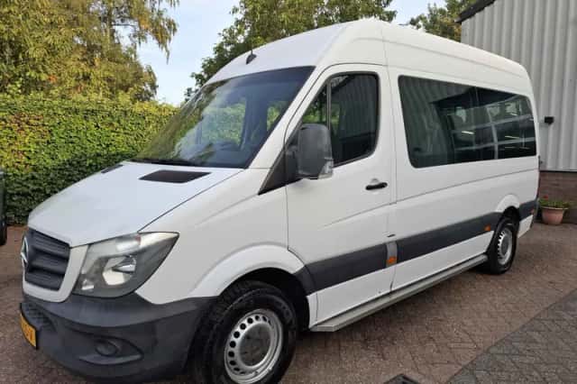 Mercedes-Benz Sprinter (2016) thumbnail 3