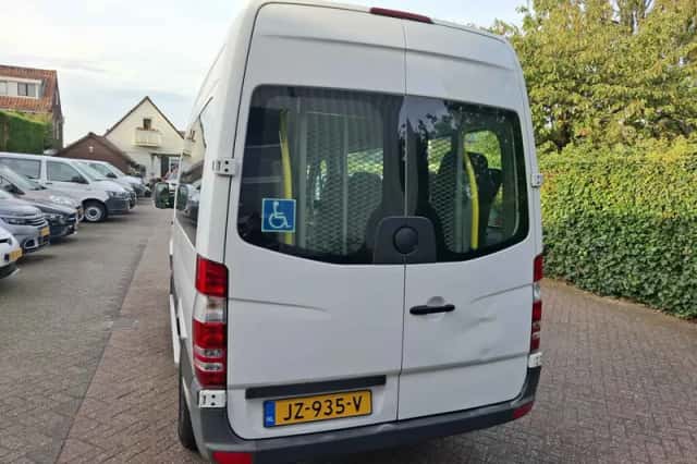 Mercedes-Benz Sprinter (2016) thumbnail 5