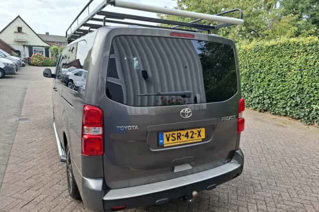 Toyota ProAce Worker (2023) thumbnail 5