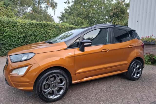 Ford EcoSport (2018) thumbnail 3