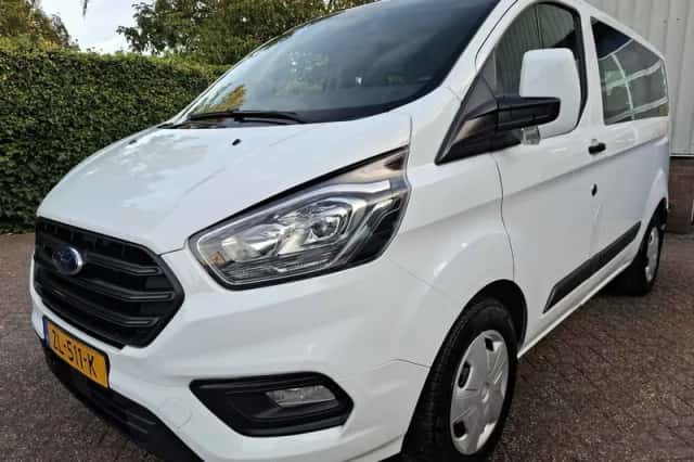 Ford Transit Custom (2019) thumbnail 1