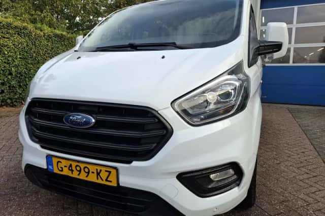 Ford Transit Custom (2019) thumbnail 2