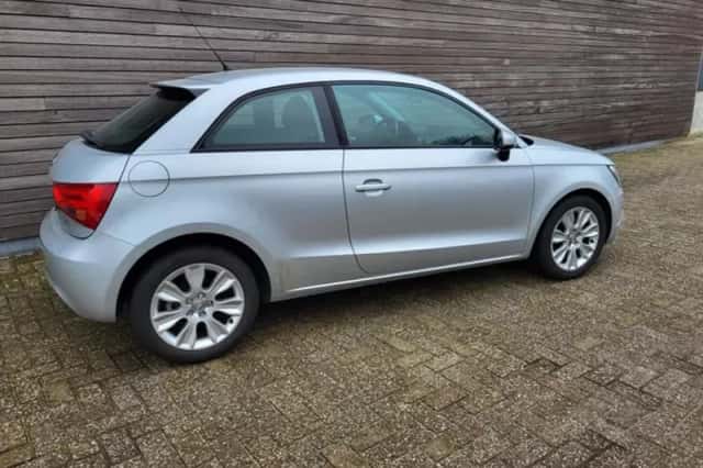 Audi A1 (2010) thumbnail 4