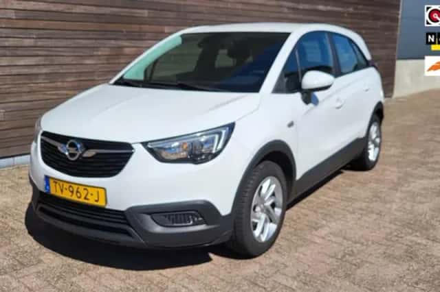 Opel Crossland (2018) thumbnail 1