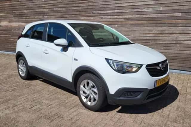 Opel Crossland (2018) thumbnail 2