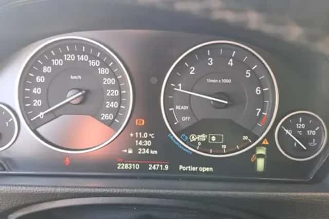 BMW 3-Serie (2013) thumbnail 4