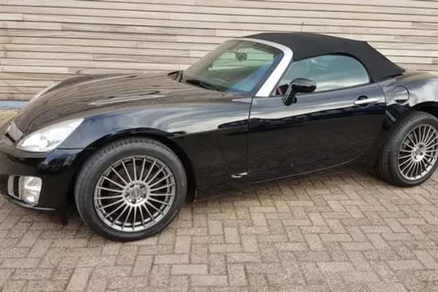 Opel GT (2008) thumbnail 6