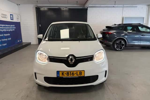 Renault Twingo (2021) thumbnail 3