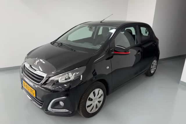 Peugeot 108 (2022) thumbnail 3