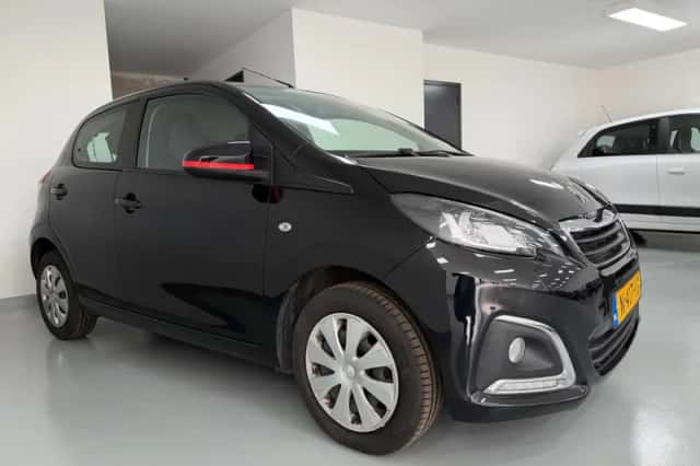 Peugeot 108 (2022) thumbnail 6
