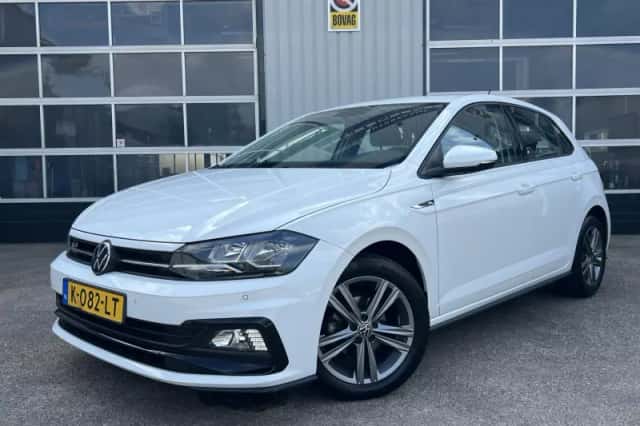 Volkswagen Polo (2021) thumbnail 1