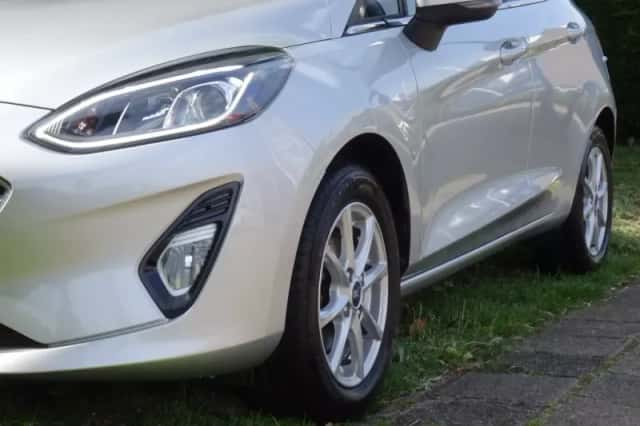 Ford Fiesta (2021) thumbnail 4
