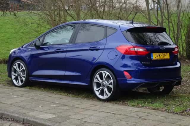 Ford Fiesta (2018) thumbnail 3