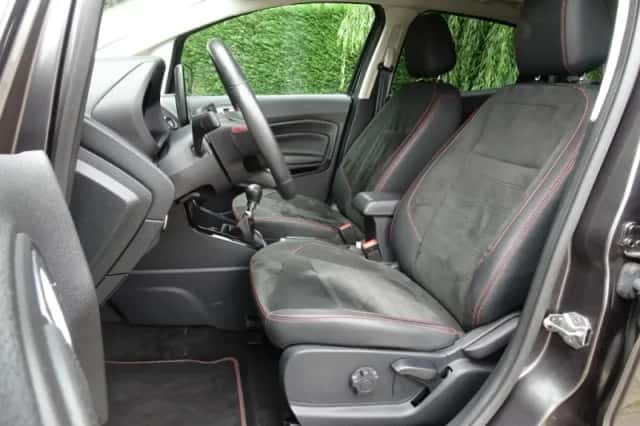 Ford EcoSport (2022) thumbnail 6
